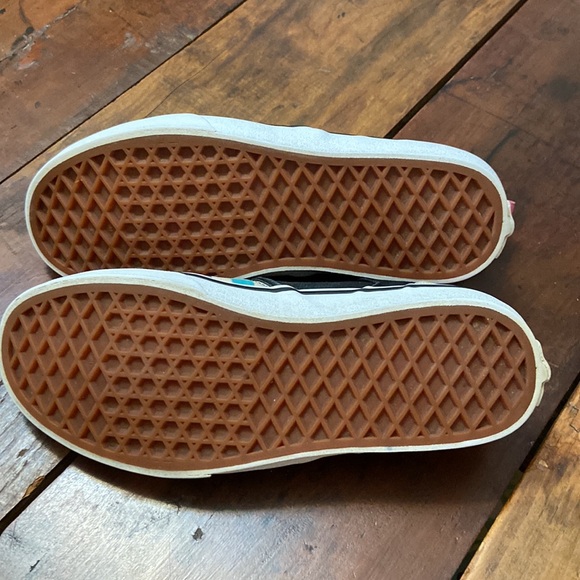 Vans Checkered Womens Well Loved Slip On Shoes -As Is -Lots of wear Left! Size 5 - Picture 6 of 7